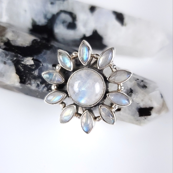 925 Sterling Silver Flower Starburst Rainbow Moonstone Ring New Size 7.75 - Picture 2 of 16